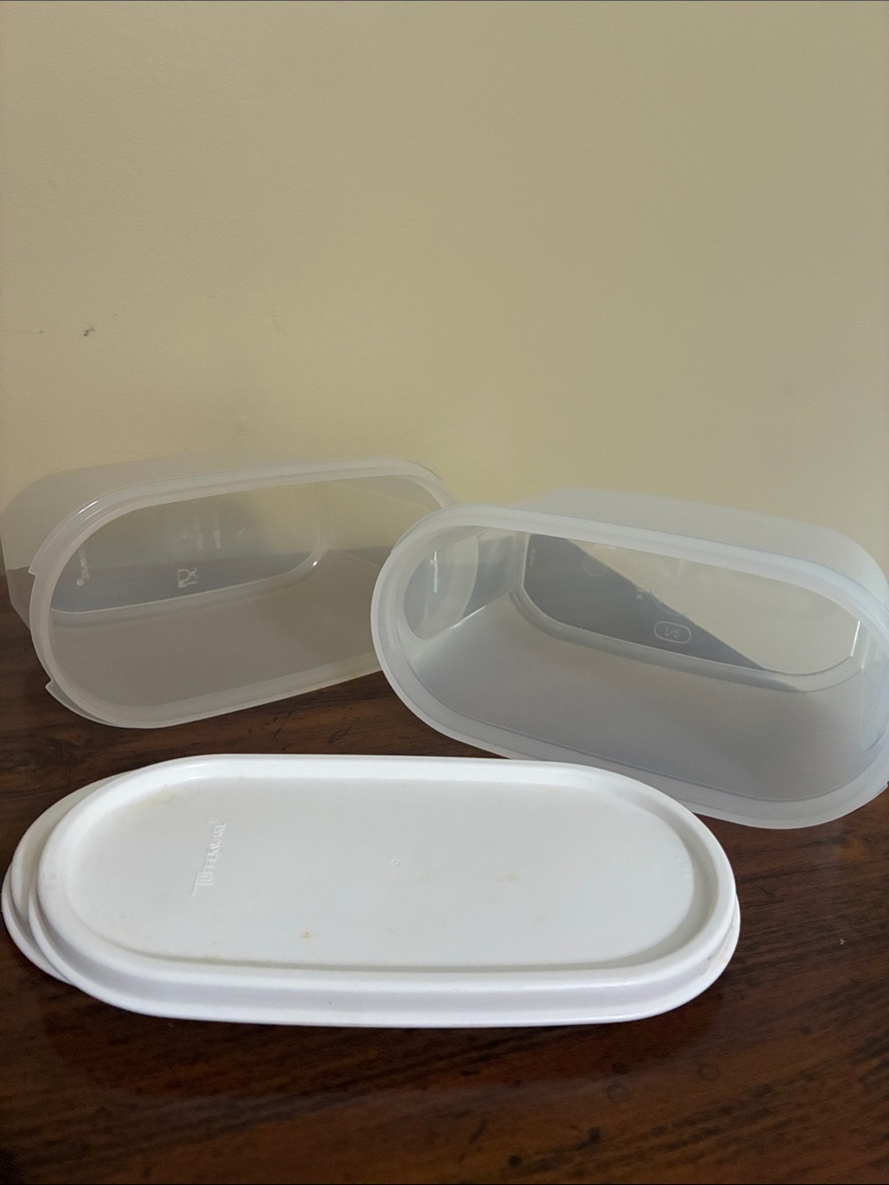 TUPPERWARE BUNDLE (10 pieces - 5 items) - Picture 5 of 15